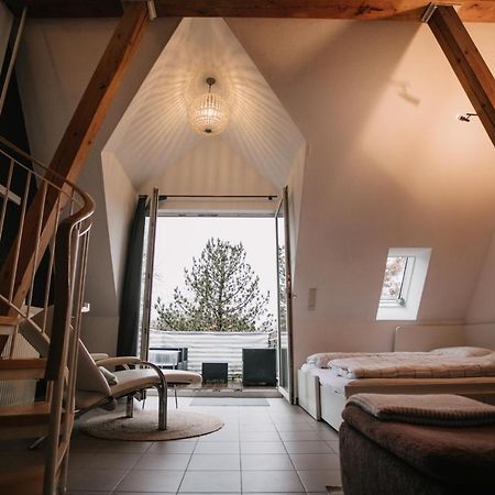 Eigenes Maisonettehaus In Idyllischer Lage Mit Balkon, Nahe Messe, 24H Self-Check In, Gratis Parken شفاباخ المظهر الخارجي الصورة