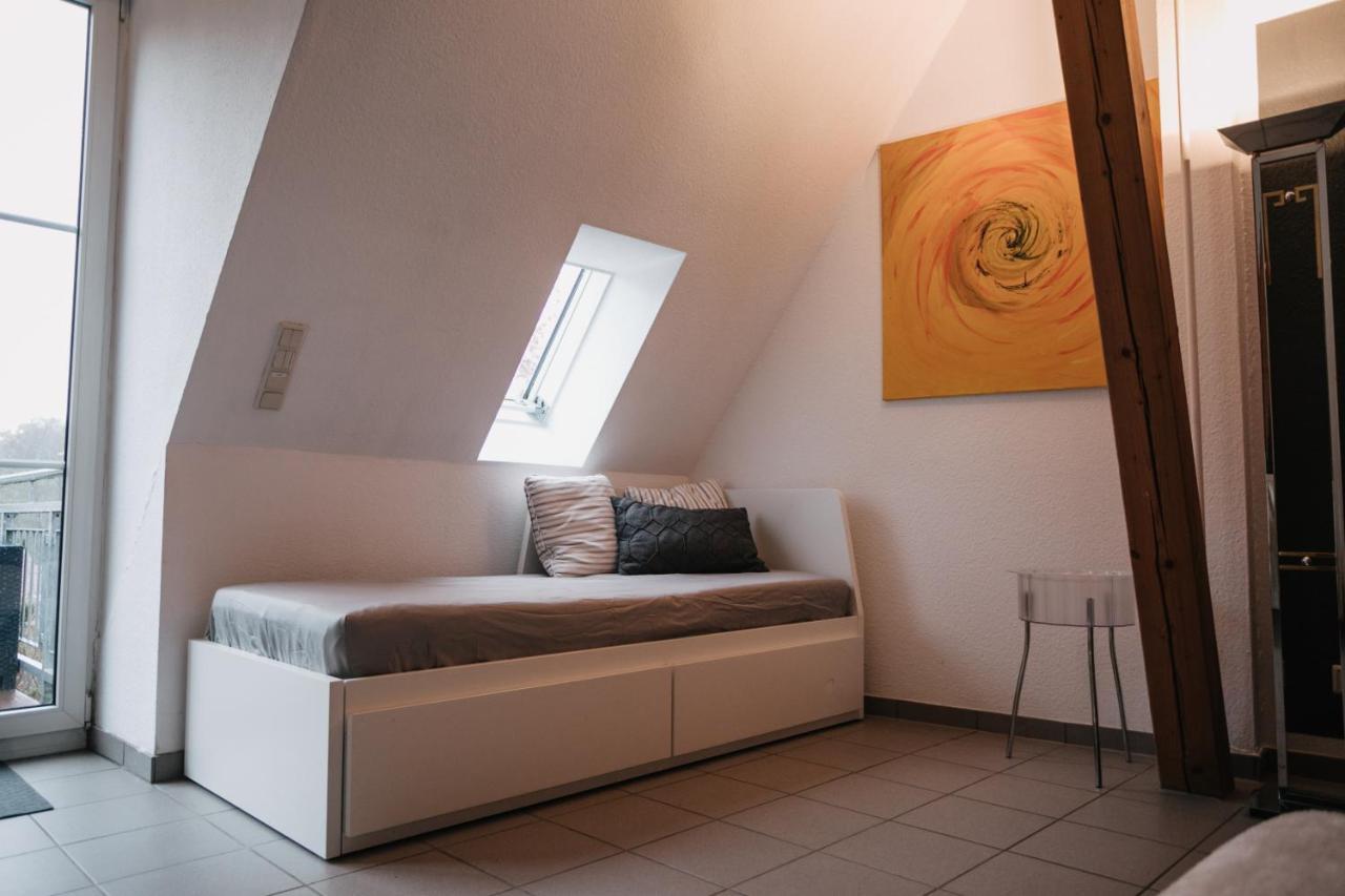Eigenes Maisonettehaus In Idyllischer Lage Mit Balkon, Nahe Messe, 24H Self-Check In, Gratis Parken شفاباخ المظهر الخارجي الصورة