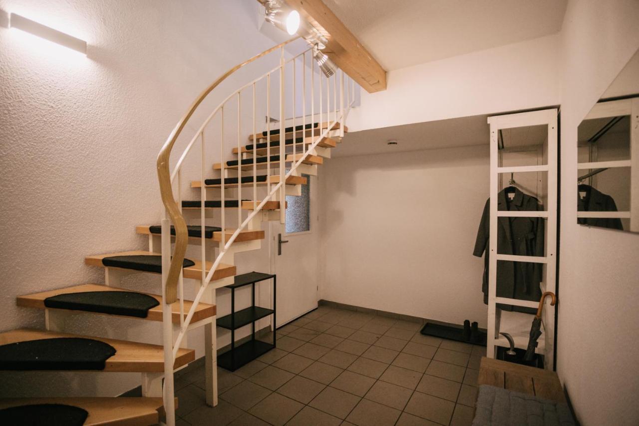 Eigenes Maisonettehaus In Idyllischer Lage Mit Balkon, Nahe Messe, 24H Self-Check In, Gratis Parken شفاباخ المظهر الخارجي الصورة