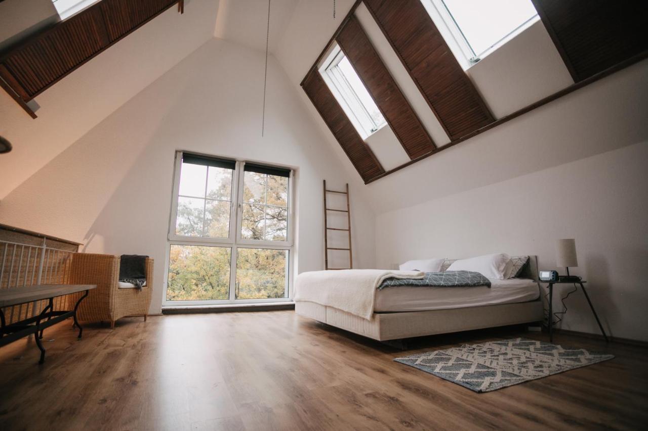 Eigenes Maisonettehaus In Idyllischer Lage Mit Balkon, Nahe Messe, 24H Self-Check In, Gratis Parken شفاباخ المظهر الخارجي الصورة