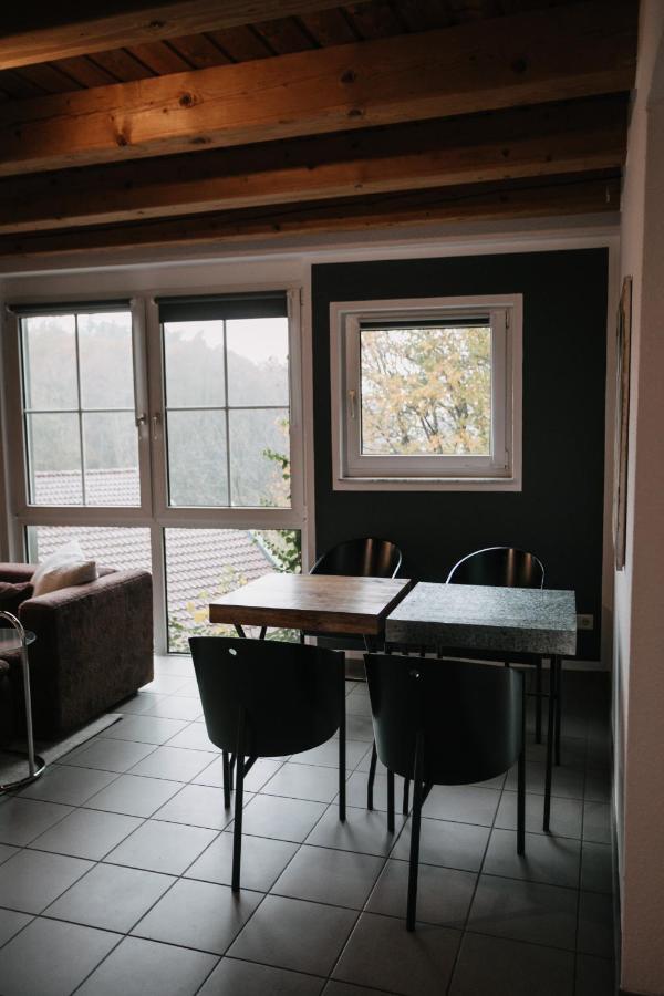 Eigenes Maisonettehaus In Idyllischer Lage Mit Balkon, Nahe Messe, 24H Self-Check In, Gratis Parken شفاباخ المظهر الخارجي الصورة